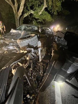 Can You Drive a Golf Cart at Night in South Carolina? And Why Do Golf Carts Have Headlights If They’re Not Allowed Everywhere?